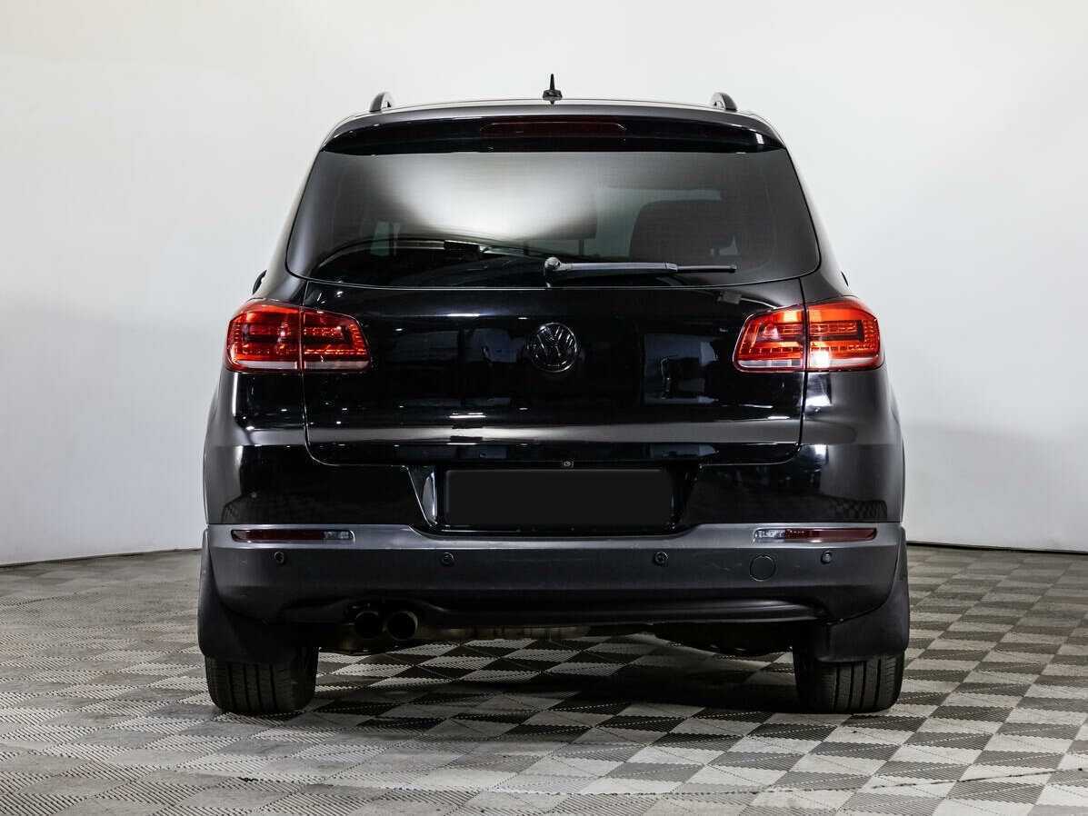 Купить Volkswagen Tiguan с пробегом. Фото: #4