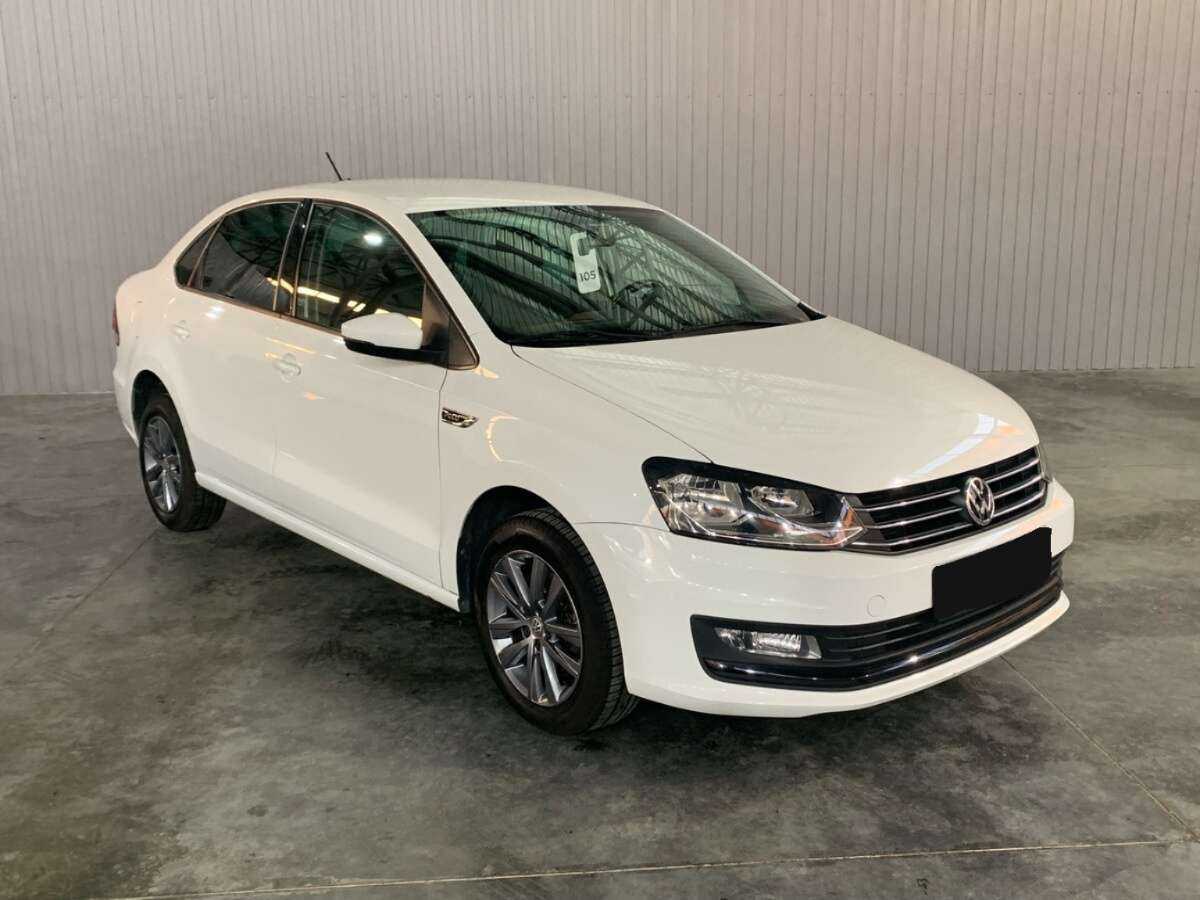 Купить Volkswagen Polo с пробегом. Фото: #2