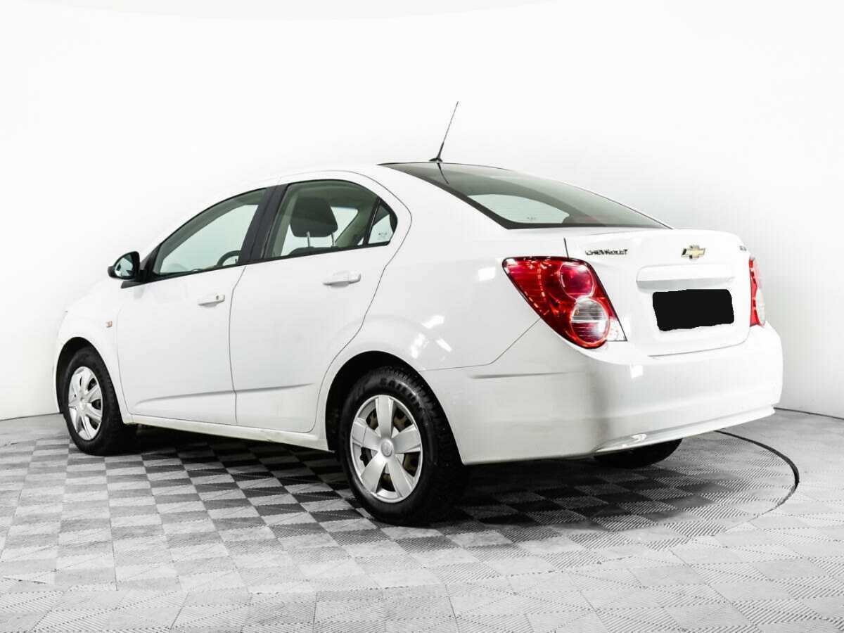 Купить Chevrolet Aveo с пробегом. Фото: #6