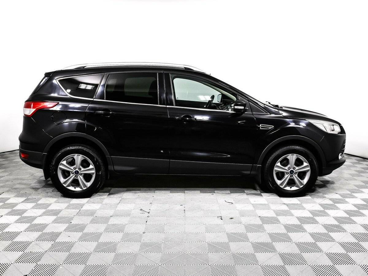 Купить Ford Kuga с пробегом. Фото: #3