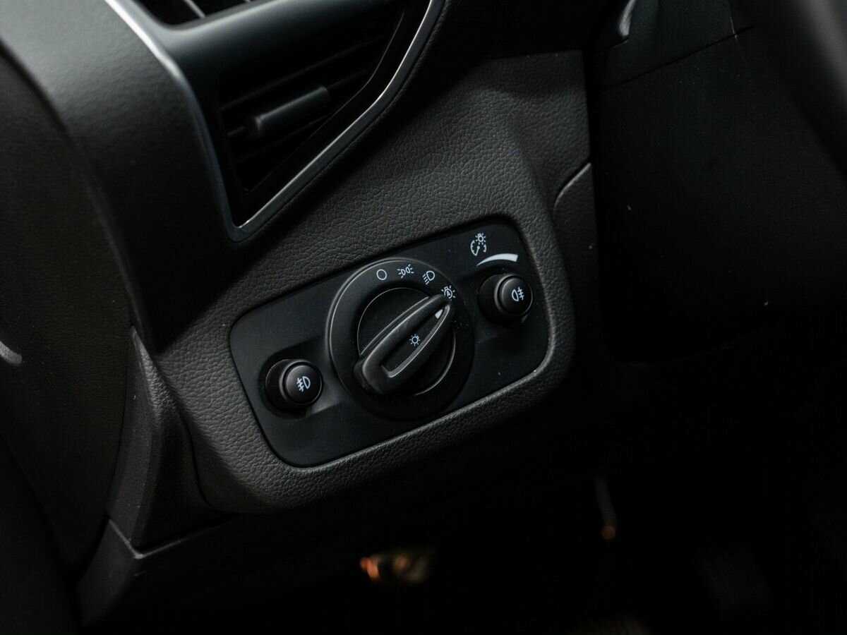 Купить Ford Kuga с пробегом. Фото: #16