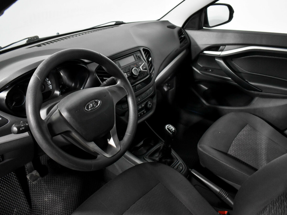Купить Lada (ВАЗ) Vesta с пробегом. Фото: #8