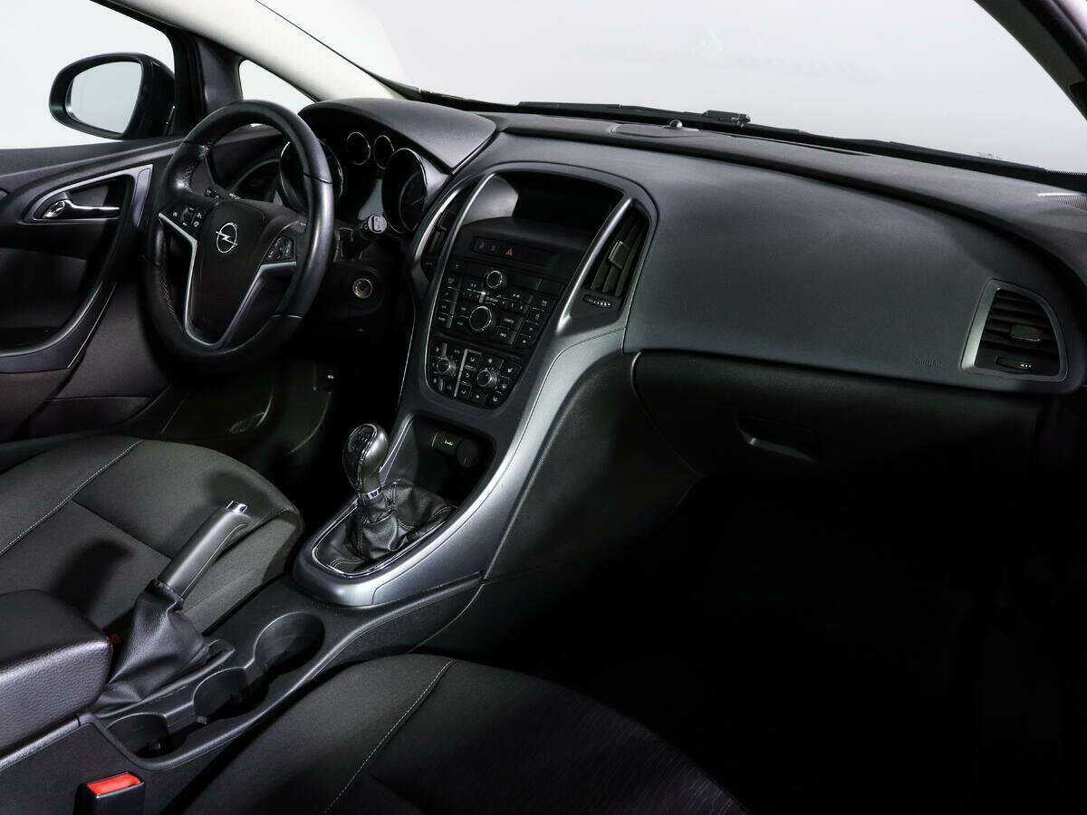Купить Opel Astra с пробегом. Фото: #8
