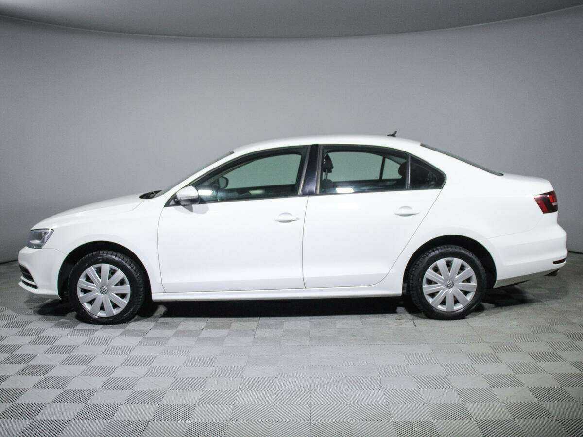 Купить Volkswagen Jetta с пробегом. Фото: #7