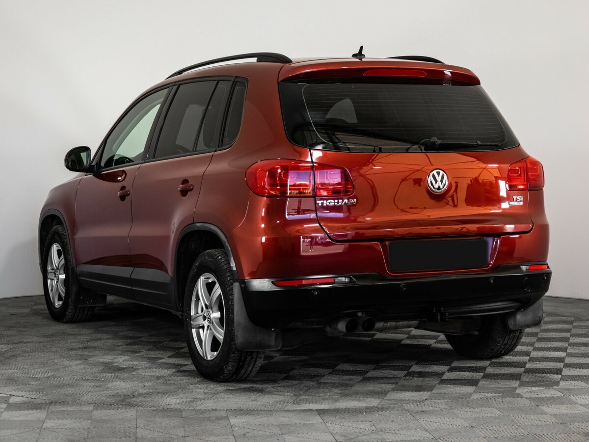 Купить Volkswagen Tiguan с пробегом. Фото: #5