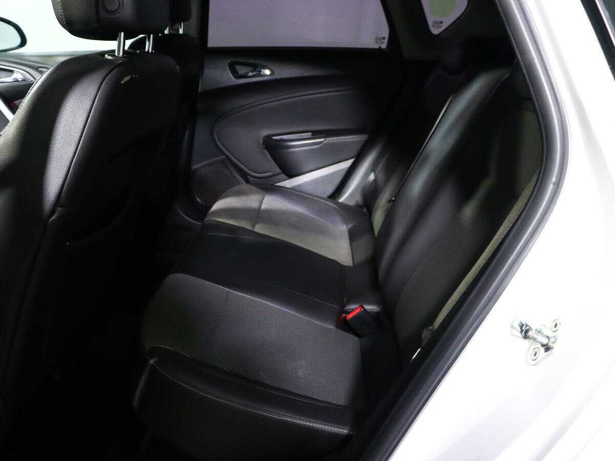 Купить Opel Astra с пробегом. Фото: #7