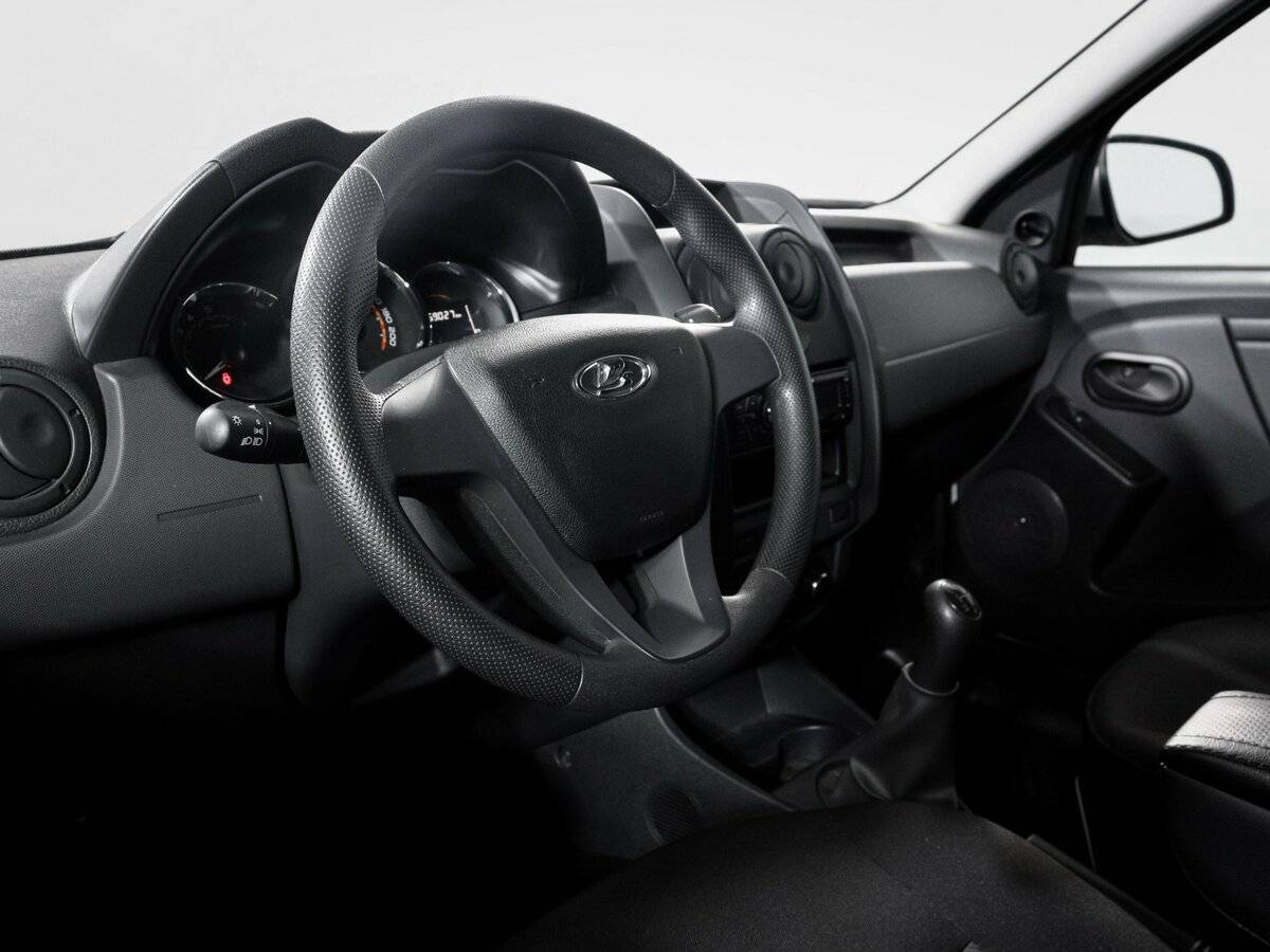 Купить Lada (ВАЗ) Largus с пробегом. Фото: #13