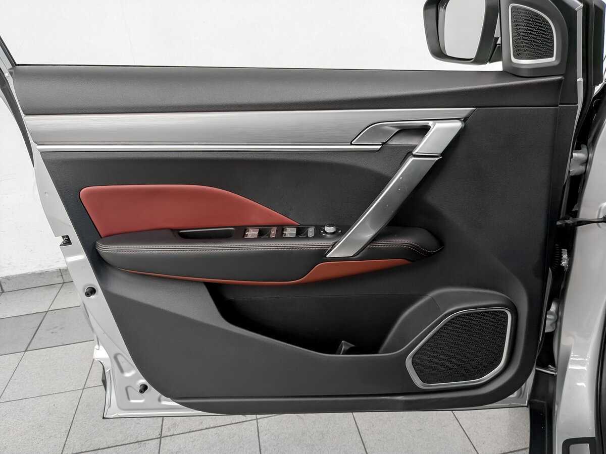 Купить Geely Coolray с пробегом. Фото: #15