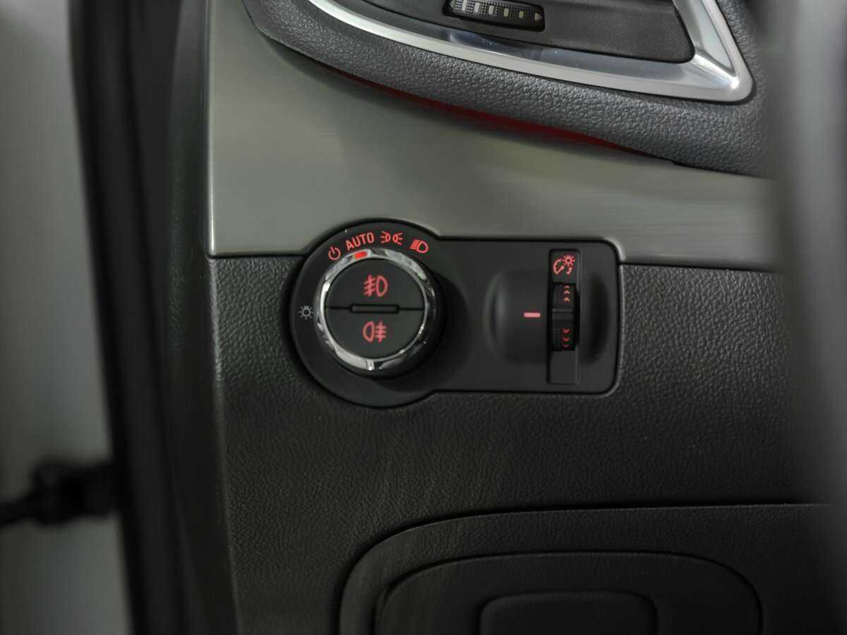 Купить Opel Mokka с пробегом. Фото: #13