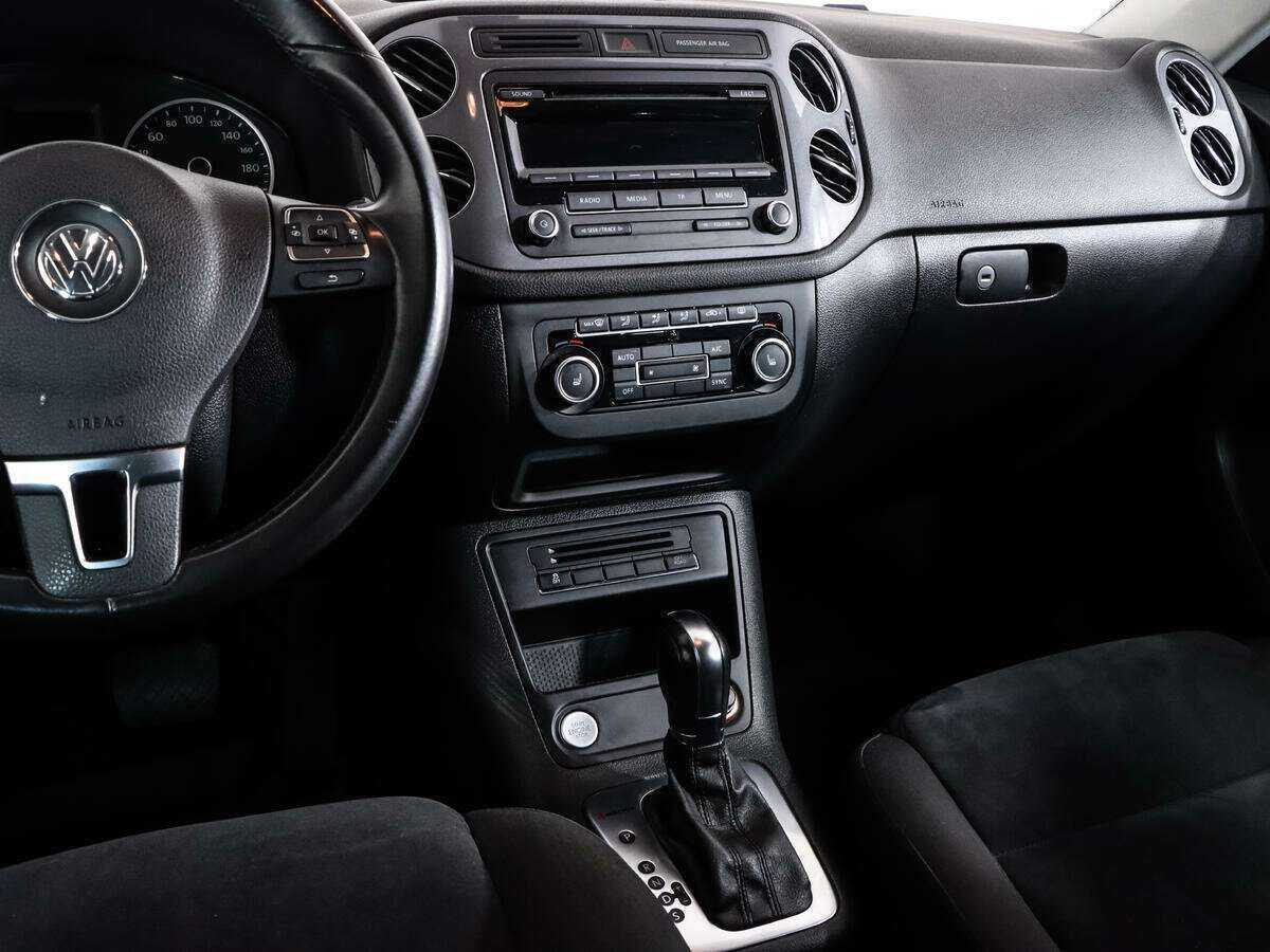 Купить Volkswagen Tiguan с пробегом. Фото: #12