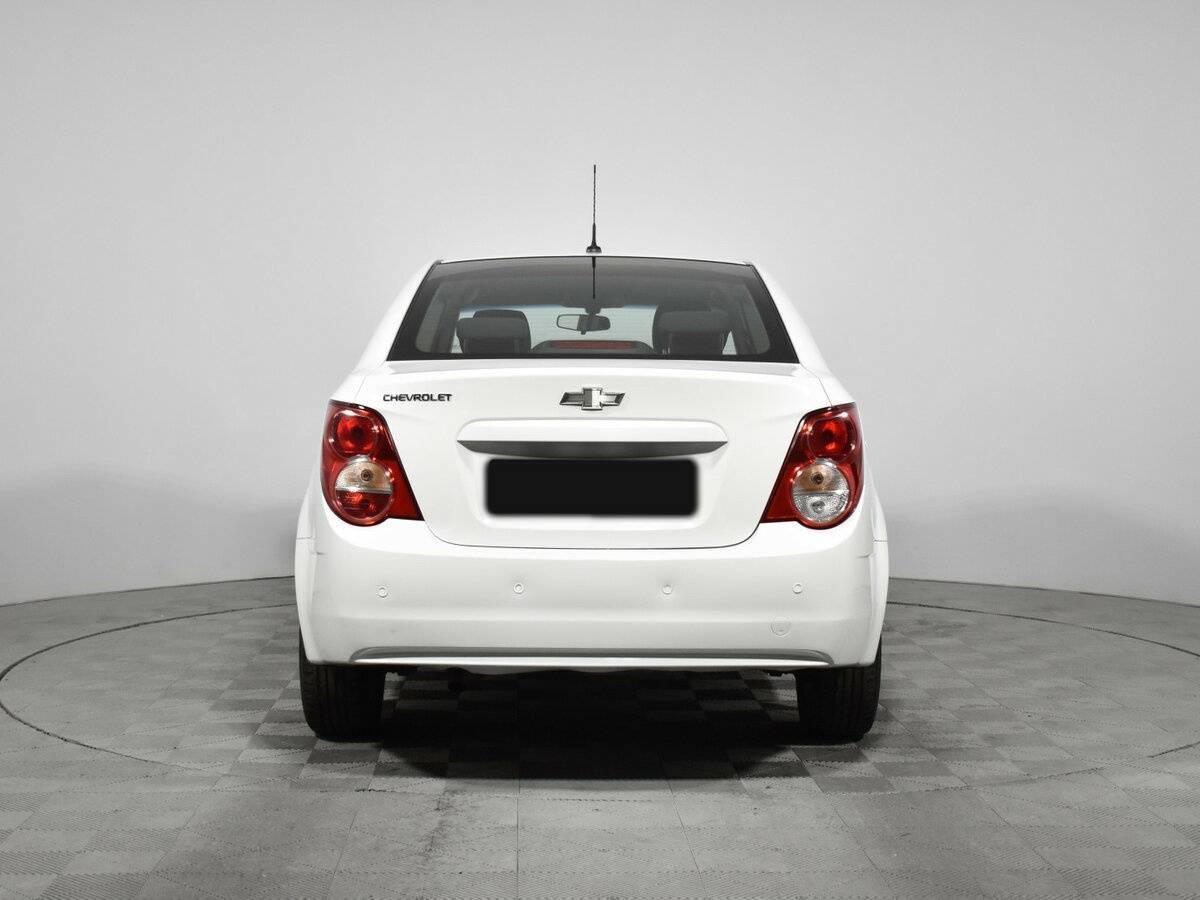Купить Chevrolet Aveo с пробегом. Фото: #5