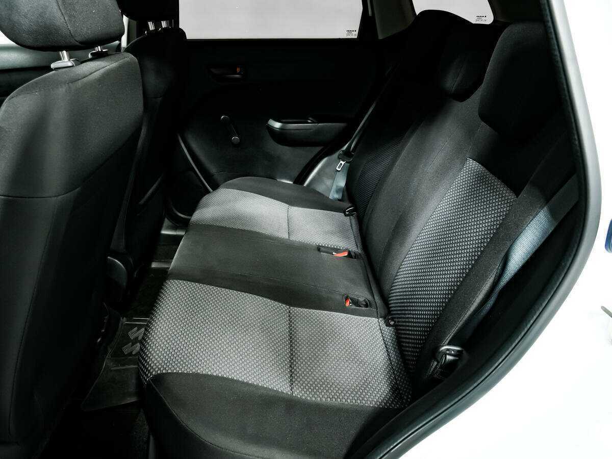 Купить Suzuki Vitara с пробегом. Фото: #11