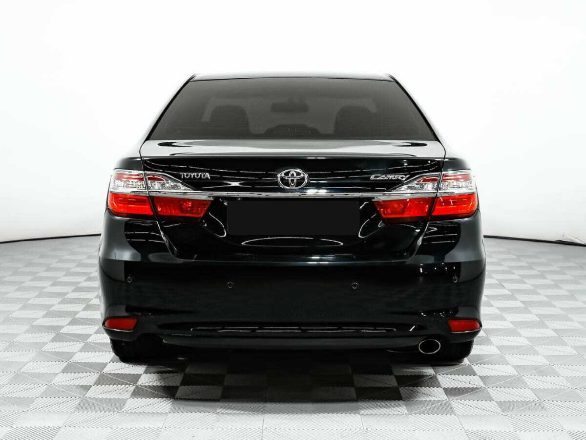 Купить Toyota Camry с пробегом. Фото: #4