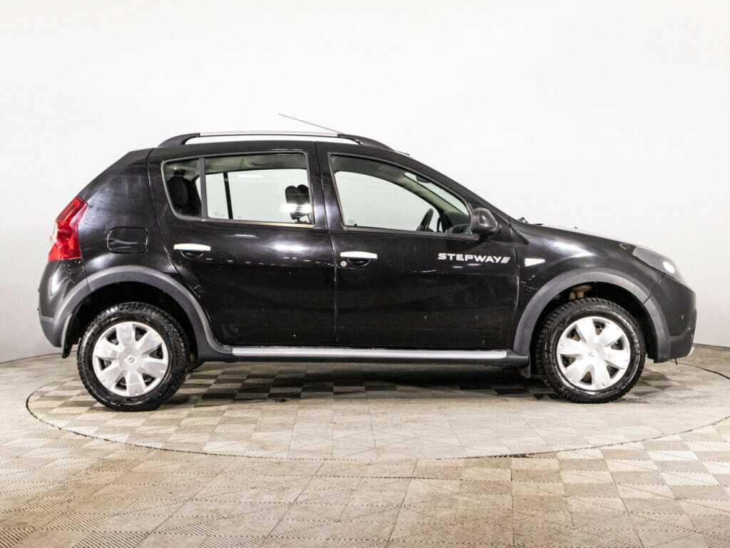 Купить Renault Sandero с пробегом. Фото: #3