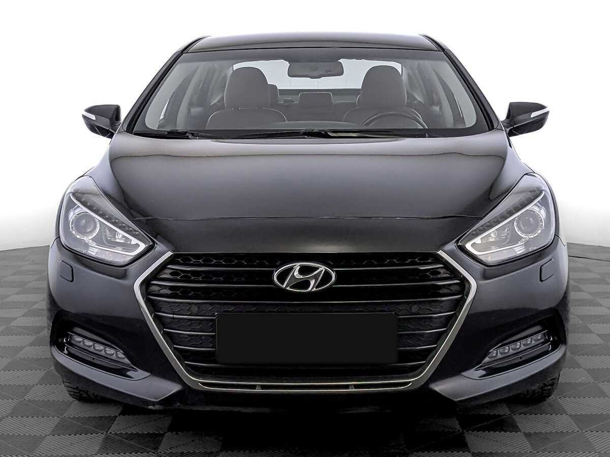 Купить Hyundai i40 с пробегом. Фото: #1
