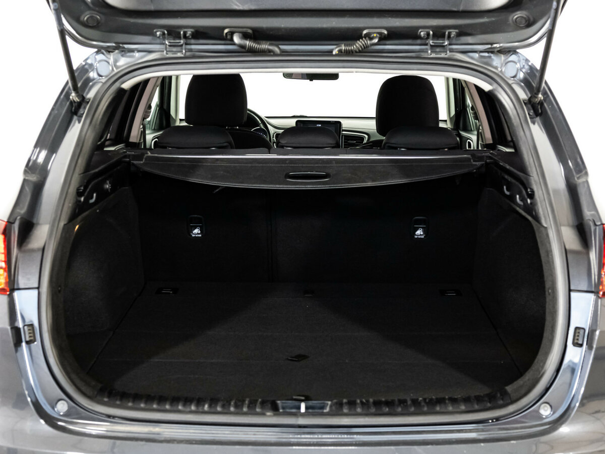 Купить Kia Ceed с пробегом. Фото: #18