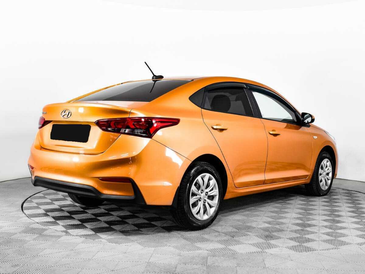 Купить Hyundai Solaris с пробегом. Фото: #3