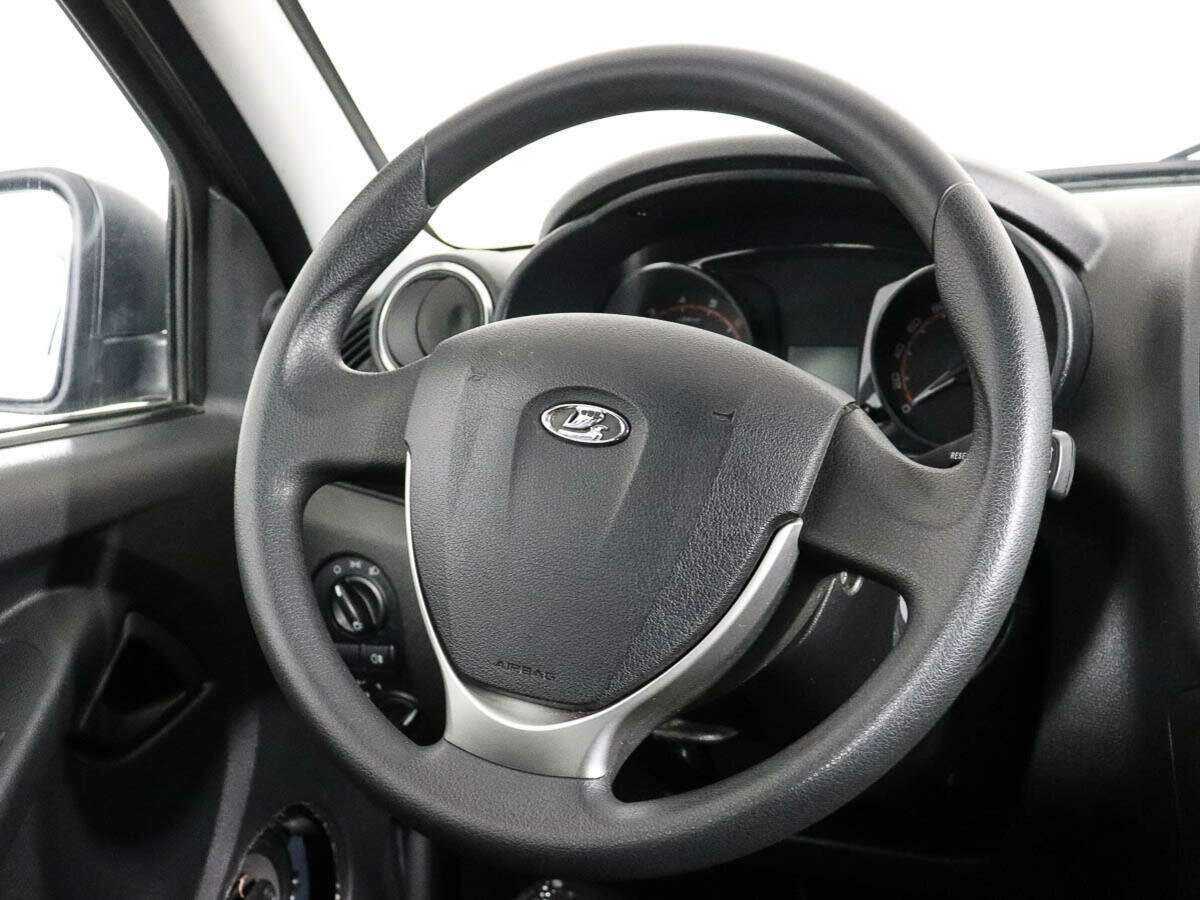 Купить Lada (ВАЗ) Granta с пробегом. Фото: #12