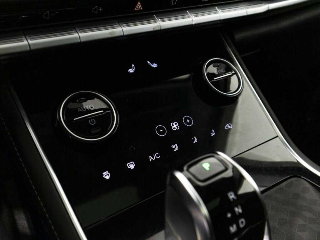 Купить Chery Tiggo 8 с пробегом. Фото: #17