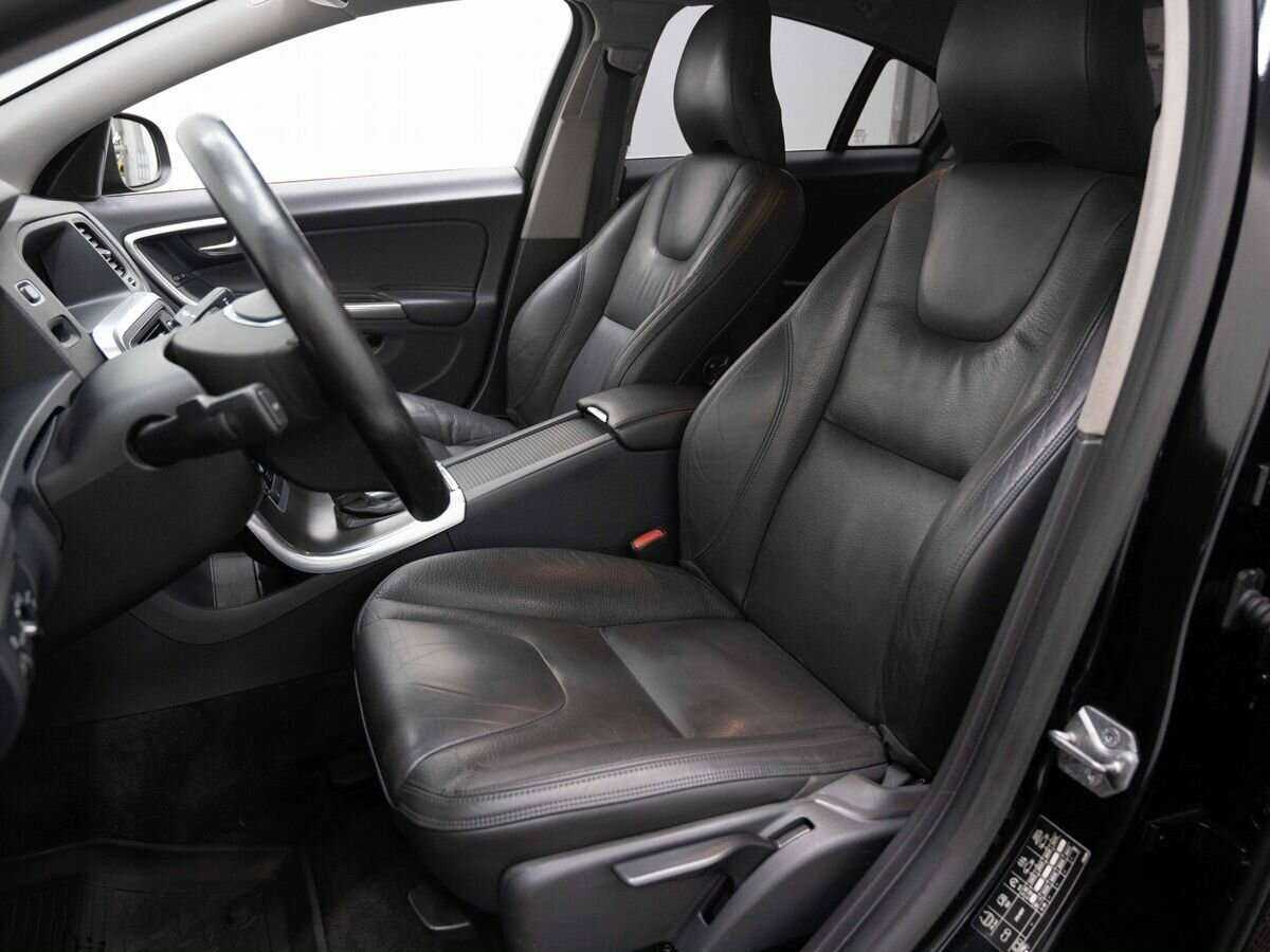Купить Volvo S60 с пробегом. Фото: #10