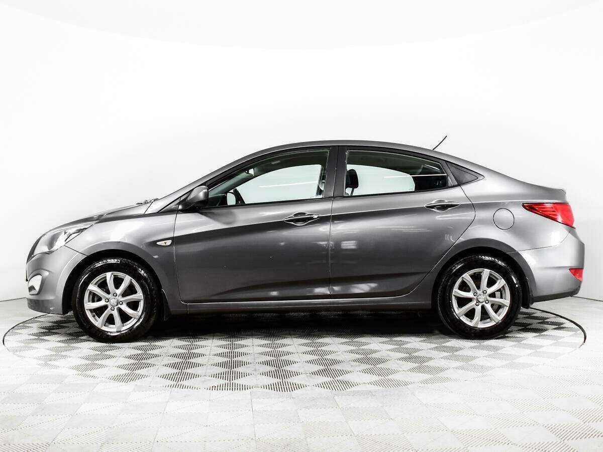 Купить Hyundai Solaris с пробегом. Фото: #7
