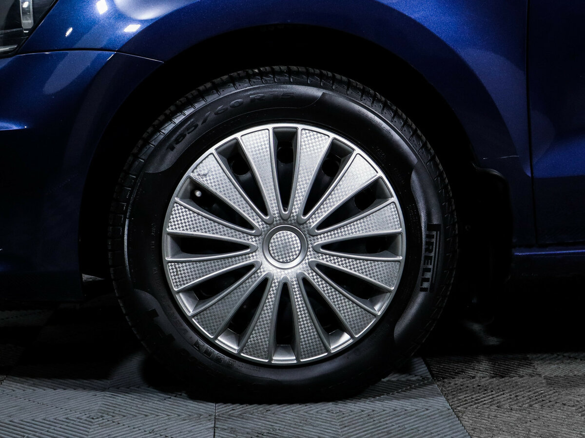 Купить Volkswagen Polo с пробегом. Фото: #11