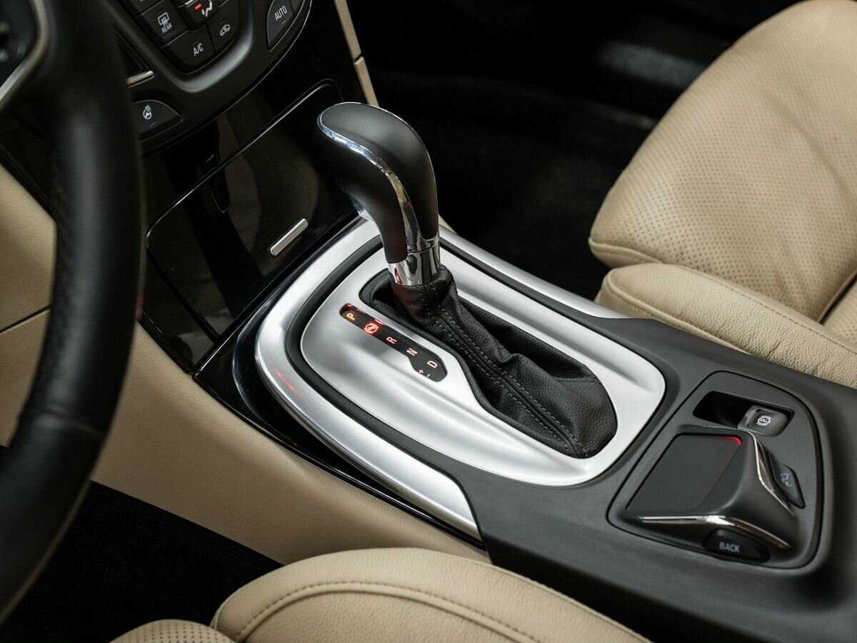 Купить Opel Insignia с пробегом. Фото: #17