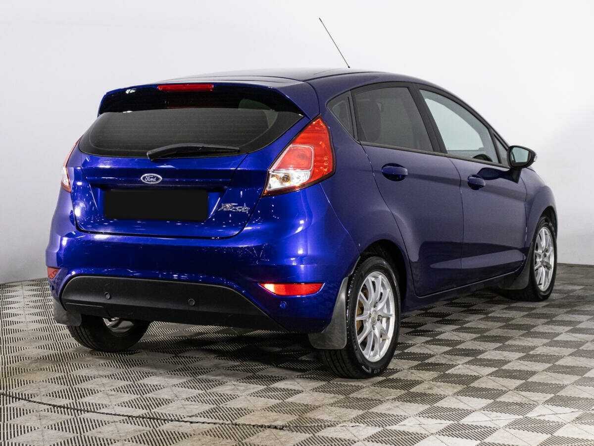 Купить Ford Fiesta с пробегом. Фото: #4