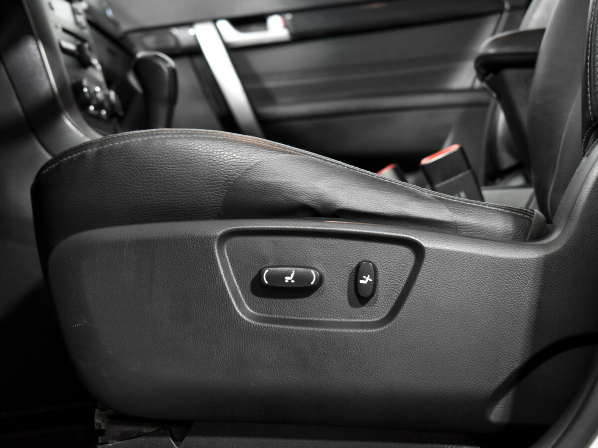 Купить Chevrolet Captiva с пробегом. Фото: #7