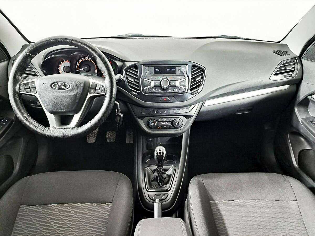 Купить Lada (ВАЗ) Vesta с пробегом. Фото: #8