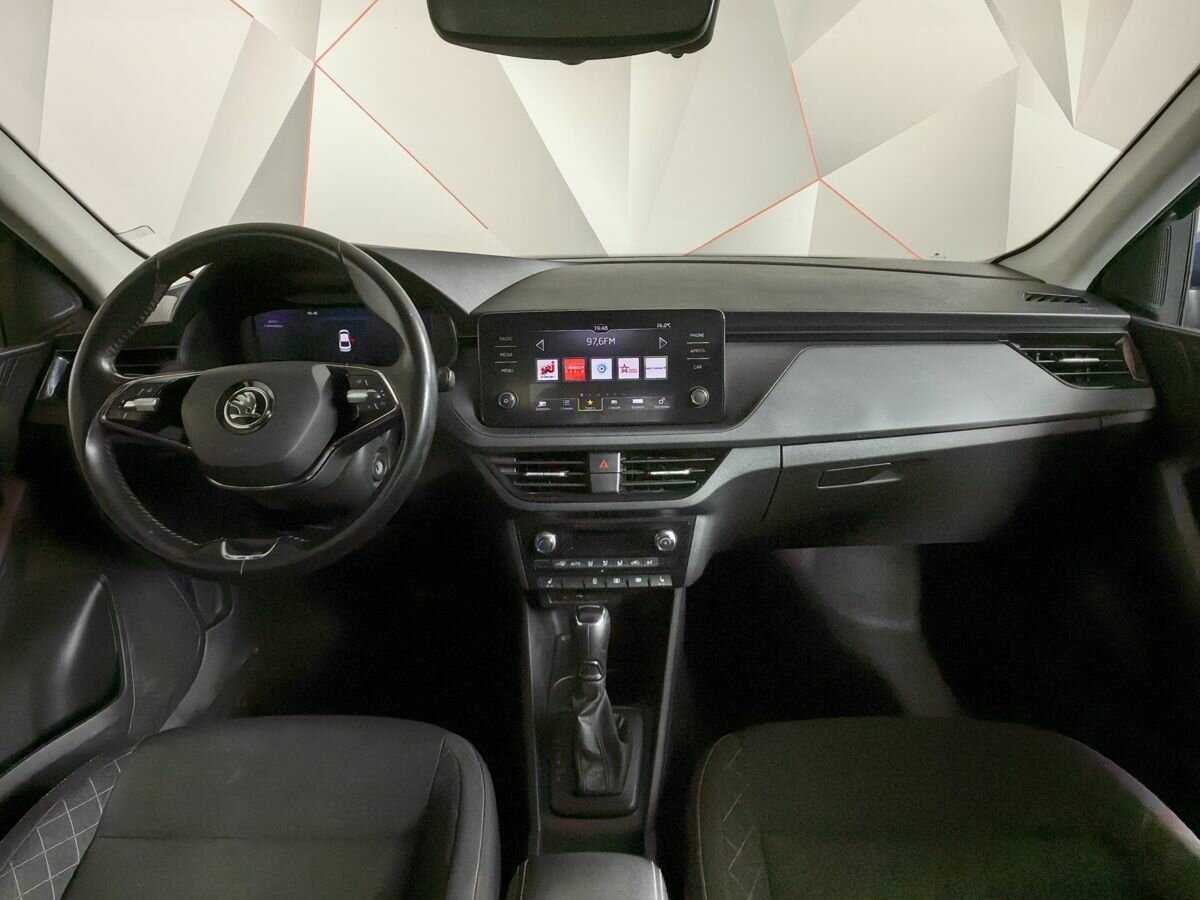 Купить Skoda Rapid с пробегом. Фото: #9
