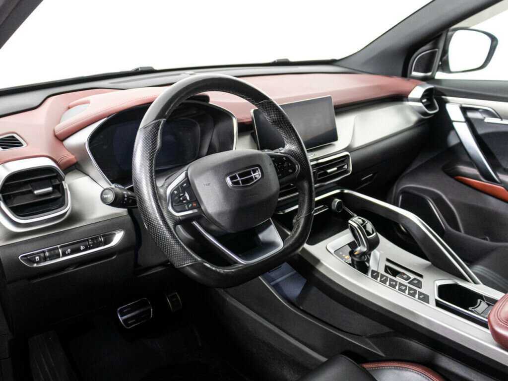 Купить Geely Coolray с пробегом. Фото: #9