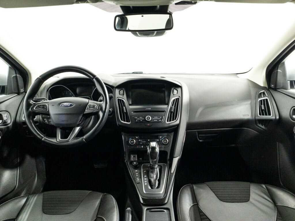Купить Ford Focus с пробегом. Фото: #12
