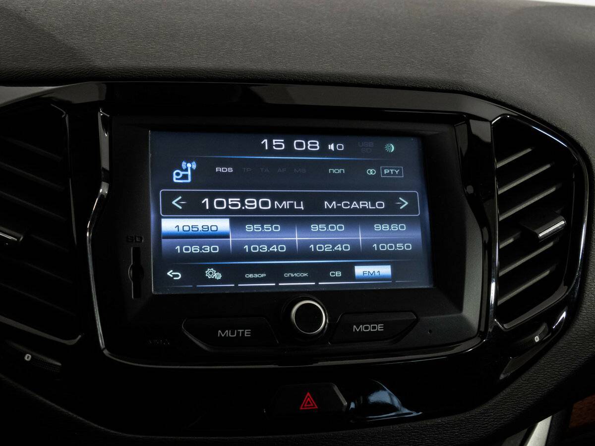 Купить Lada (ВАЗ) Vesta с пробегом. Фото: #14