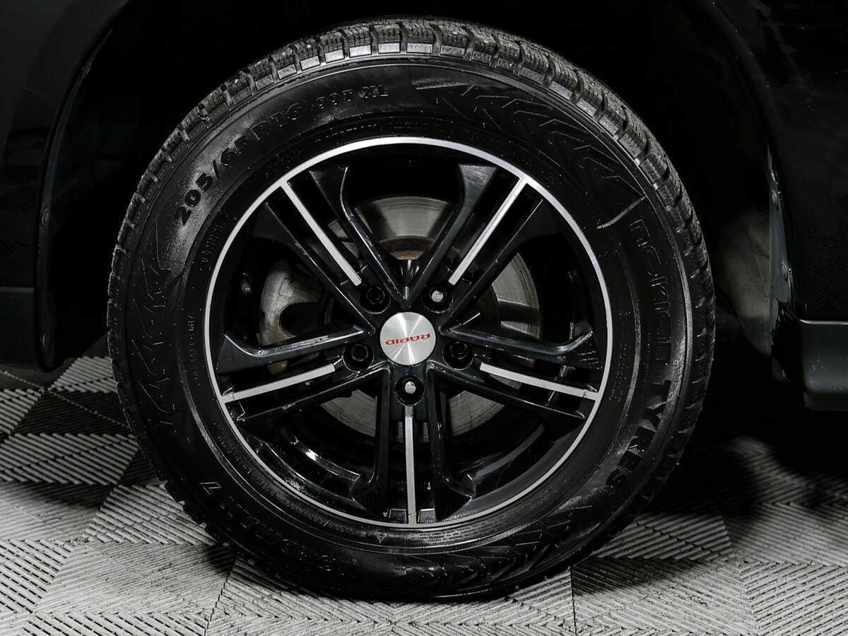 Купить Mitsubishi ASX с пробегом. Фото: #13