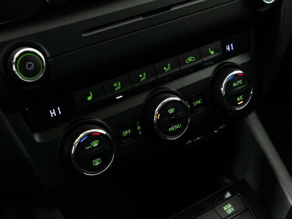 Купить Skoda Octavia с пробегом. Фото: #14