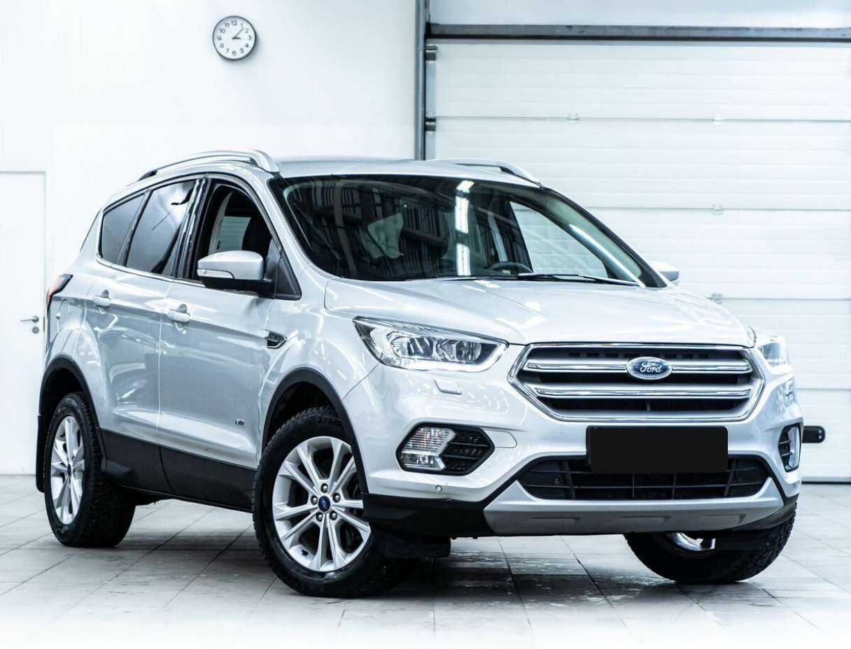 Купить Ford Kuga с пробегом. Фото: #1