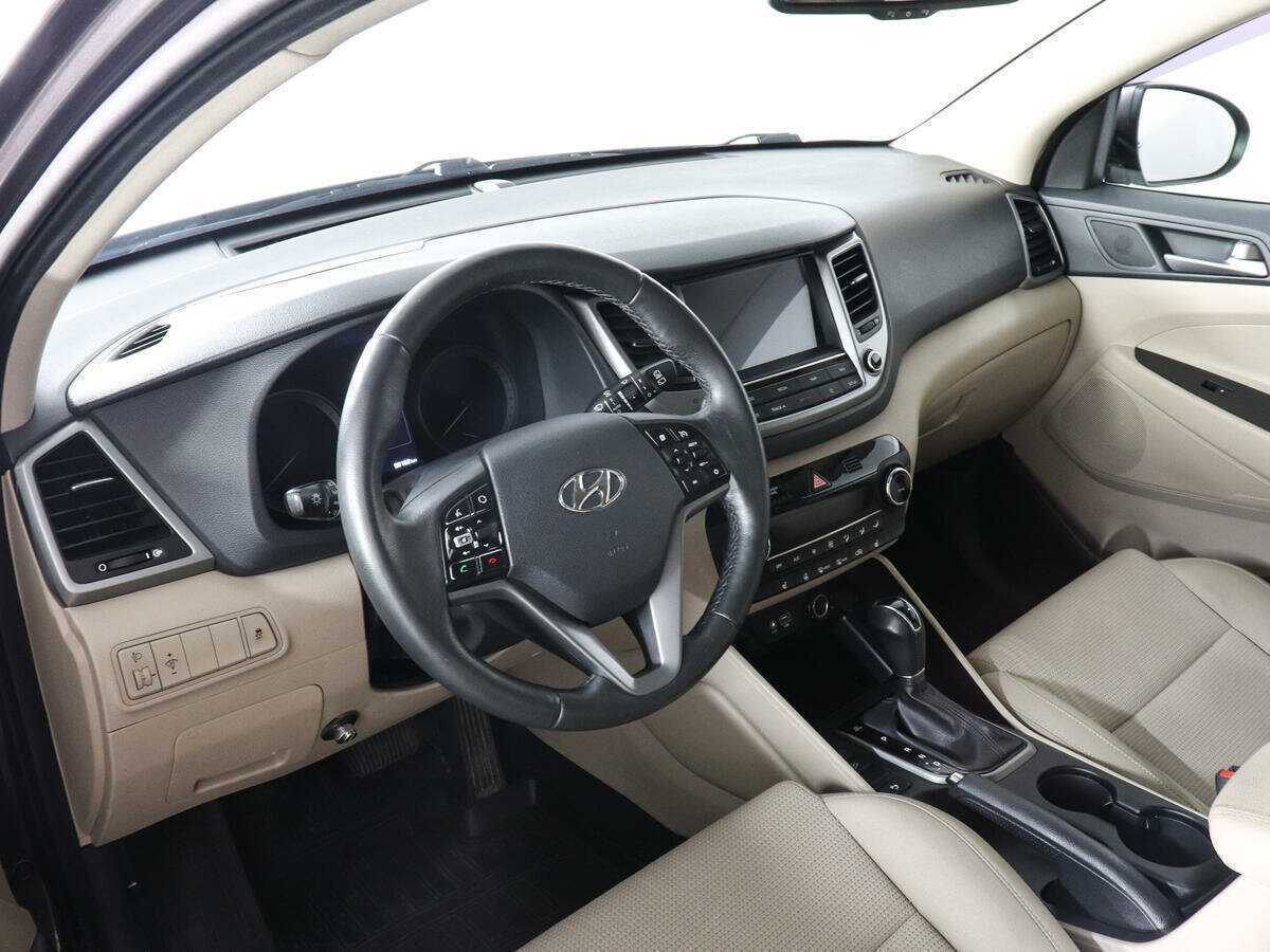 Купить Hyundai Tucson с пробегом. Фото: #8