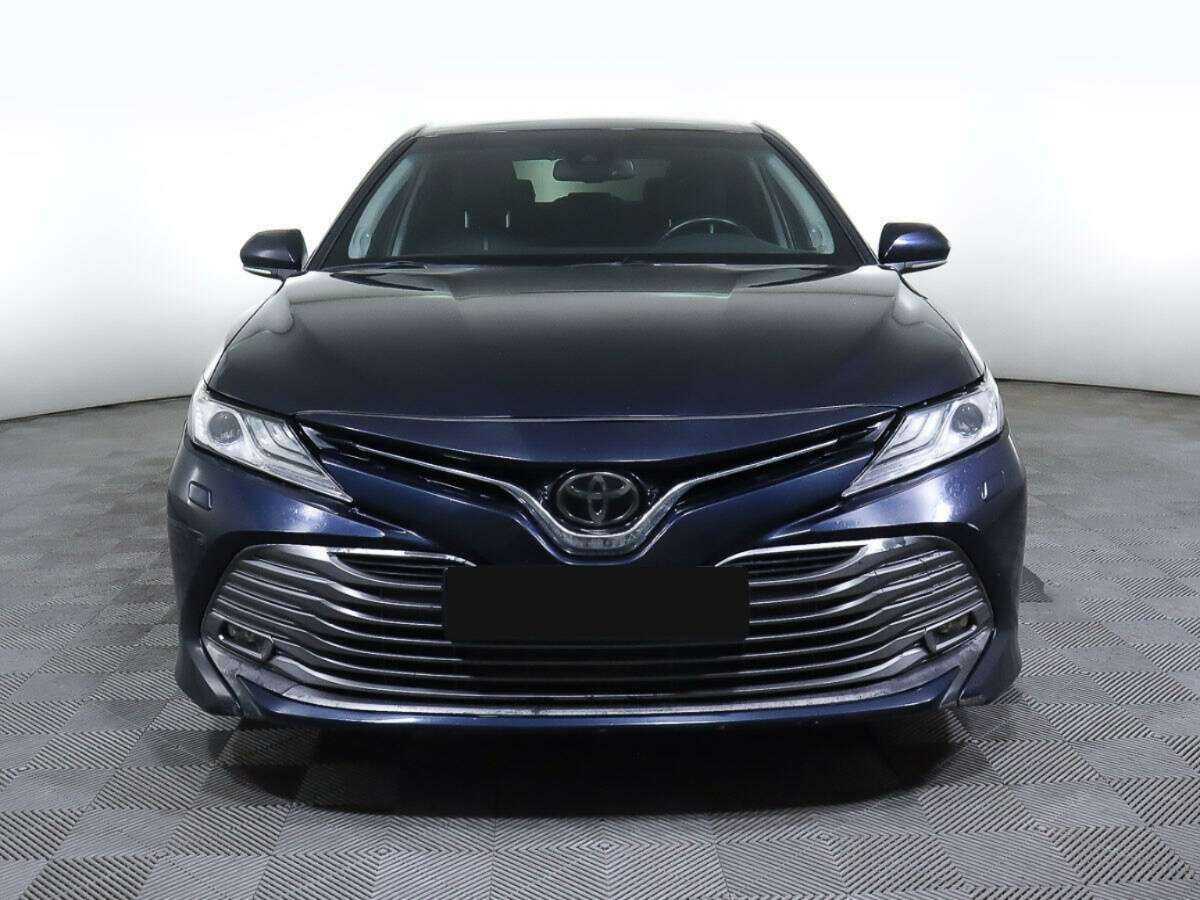 Купить Toyota Camry с пробегом. Посмотреть фото