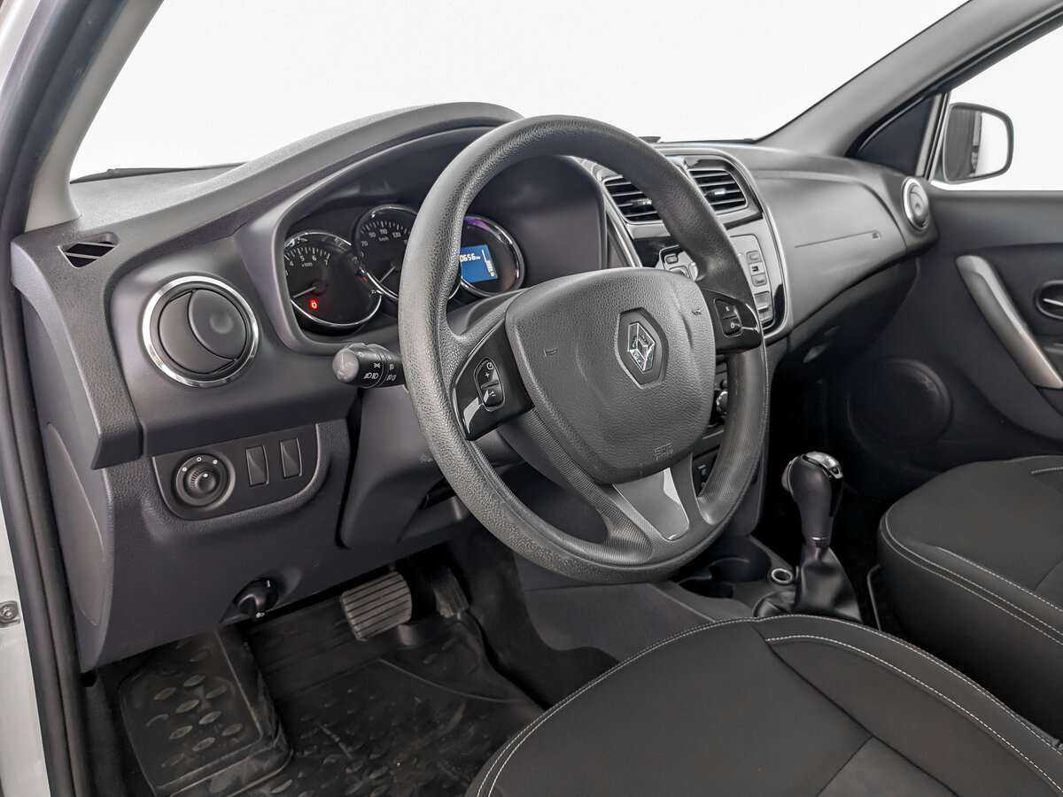 Купить Renault Logan с пробегом. Фото: #13