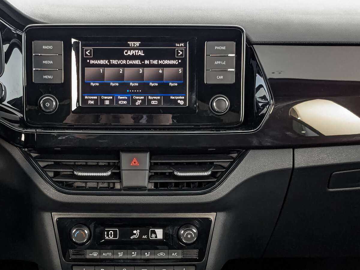 Купить Volkswagen Polo с пробегом. Фото: #12