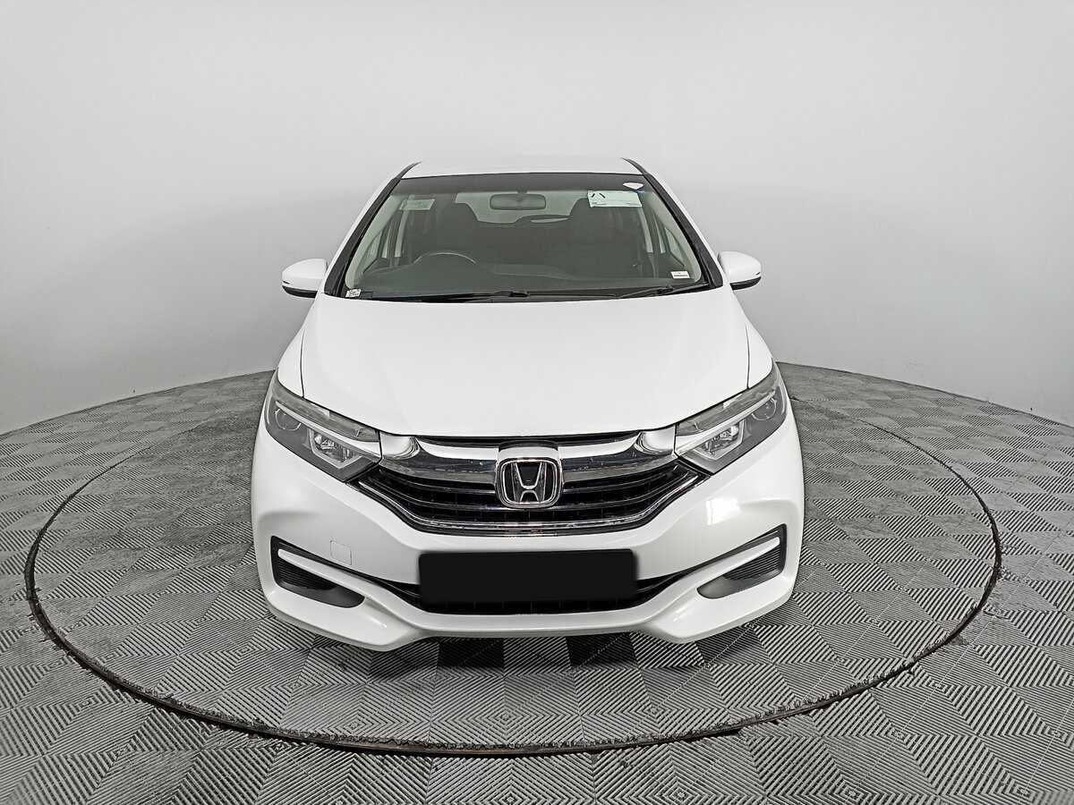 Купить Honda Shuttle с пробегом. Фото: #1