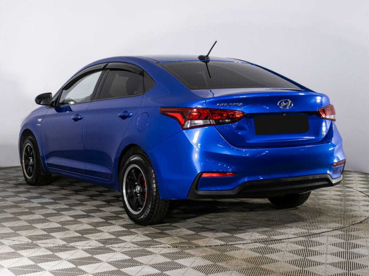 Купить Hyundai Solaris с пробегом. Фото: #6