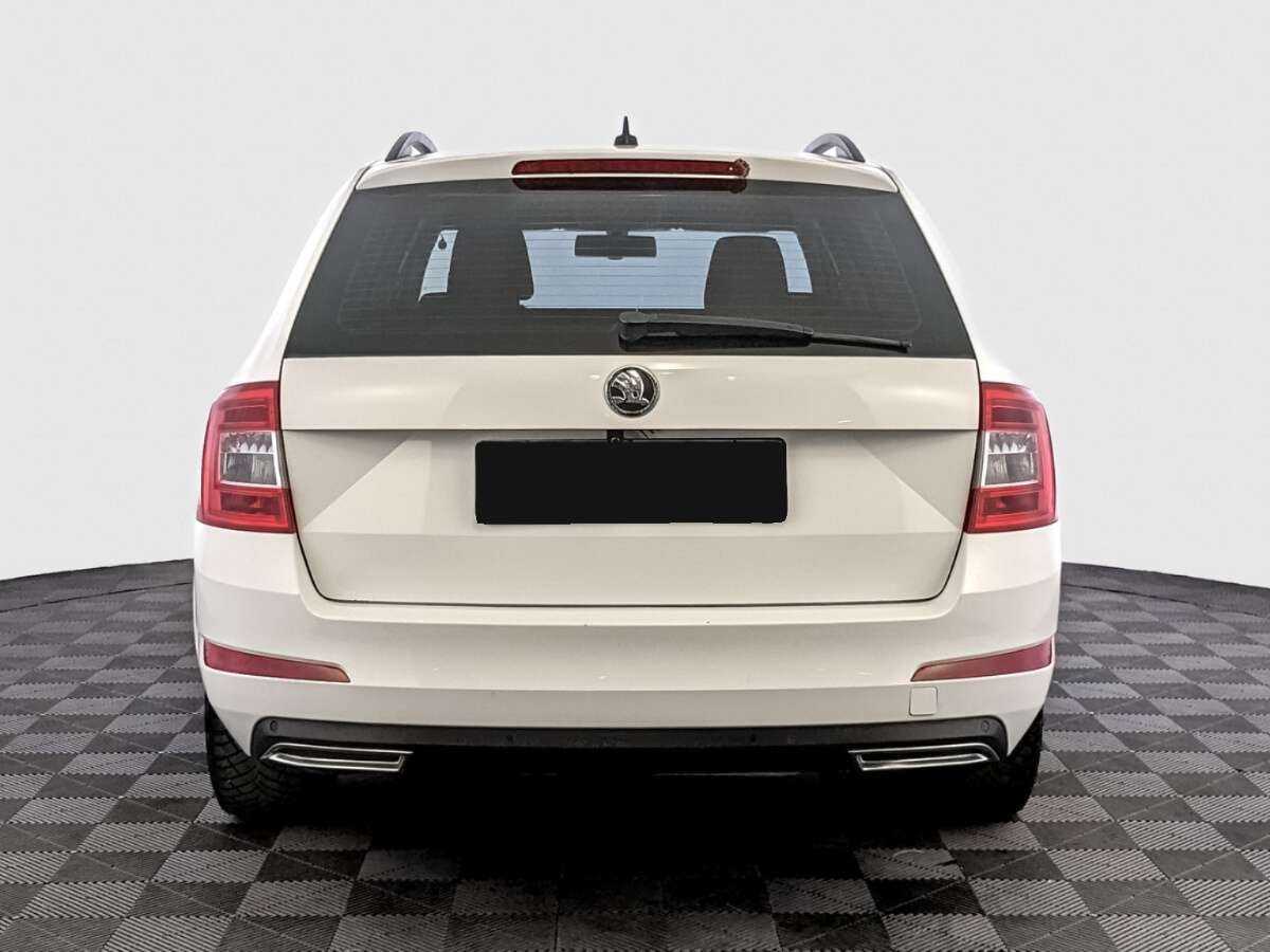 Купить Skoda Octavia с пробегом. Фото: #4
