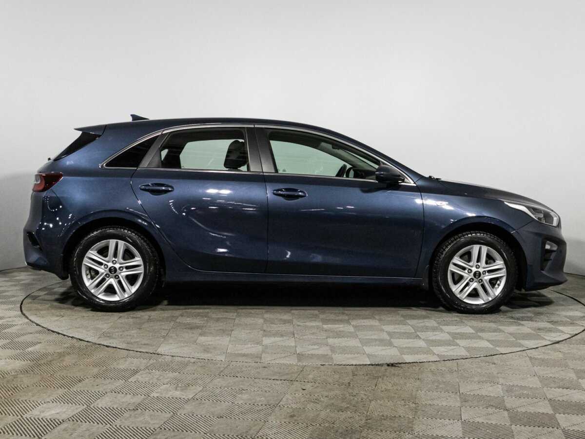 Купить Kia Ceed с пробегом. Фото: #3