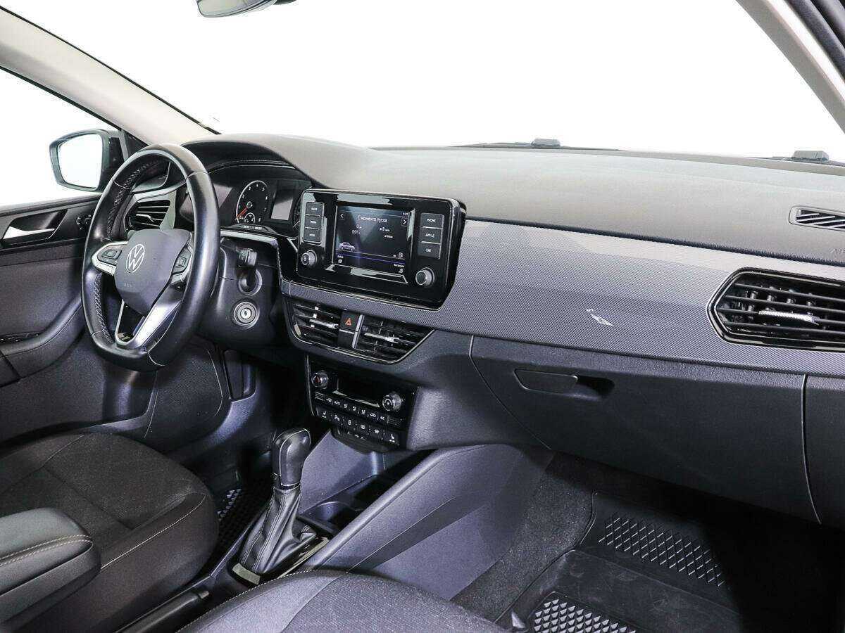 Купить Volkswagen Polo с пробегом. Фото: #8