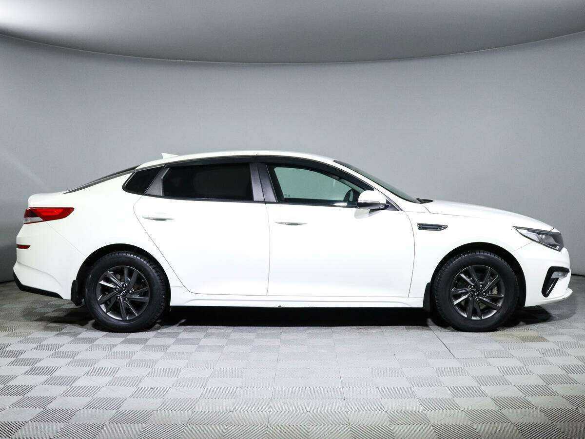 Купить Kia Optima с пробегом. Фото: #3