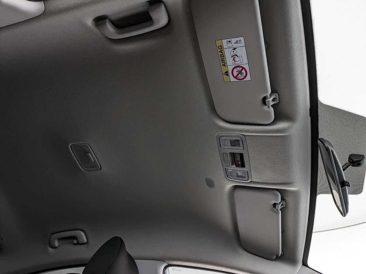 Купить Hyundai Solaris с пробегом. Фото: #22