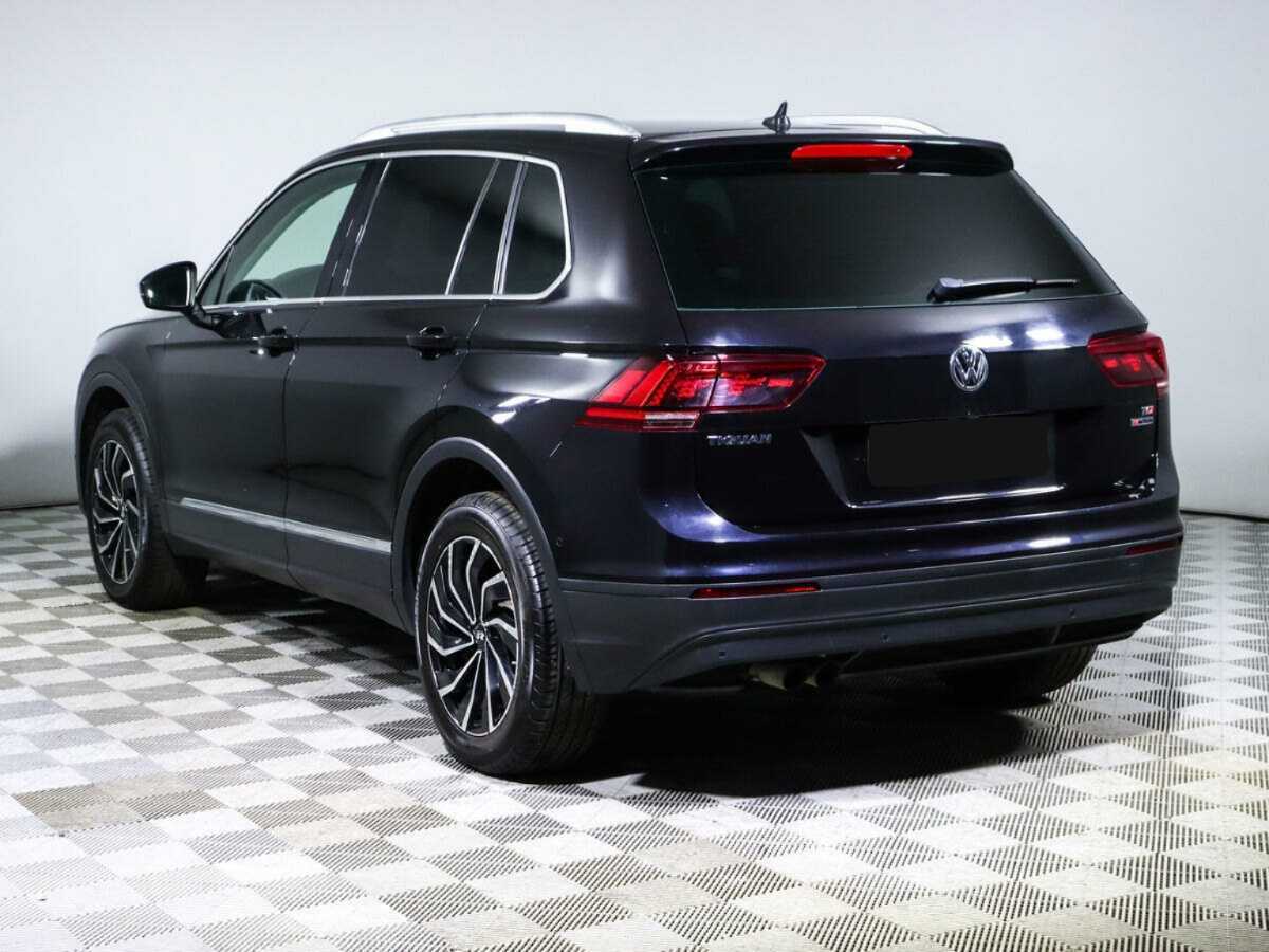 Купить Volkswagen Tiguan с пробегом. Фото: #5