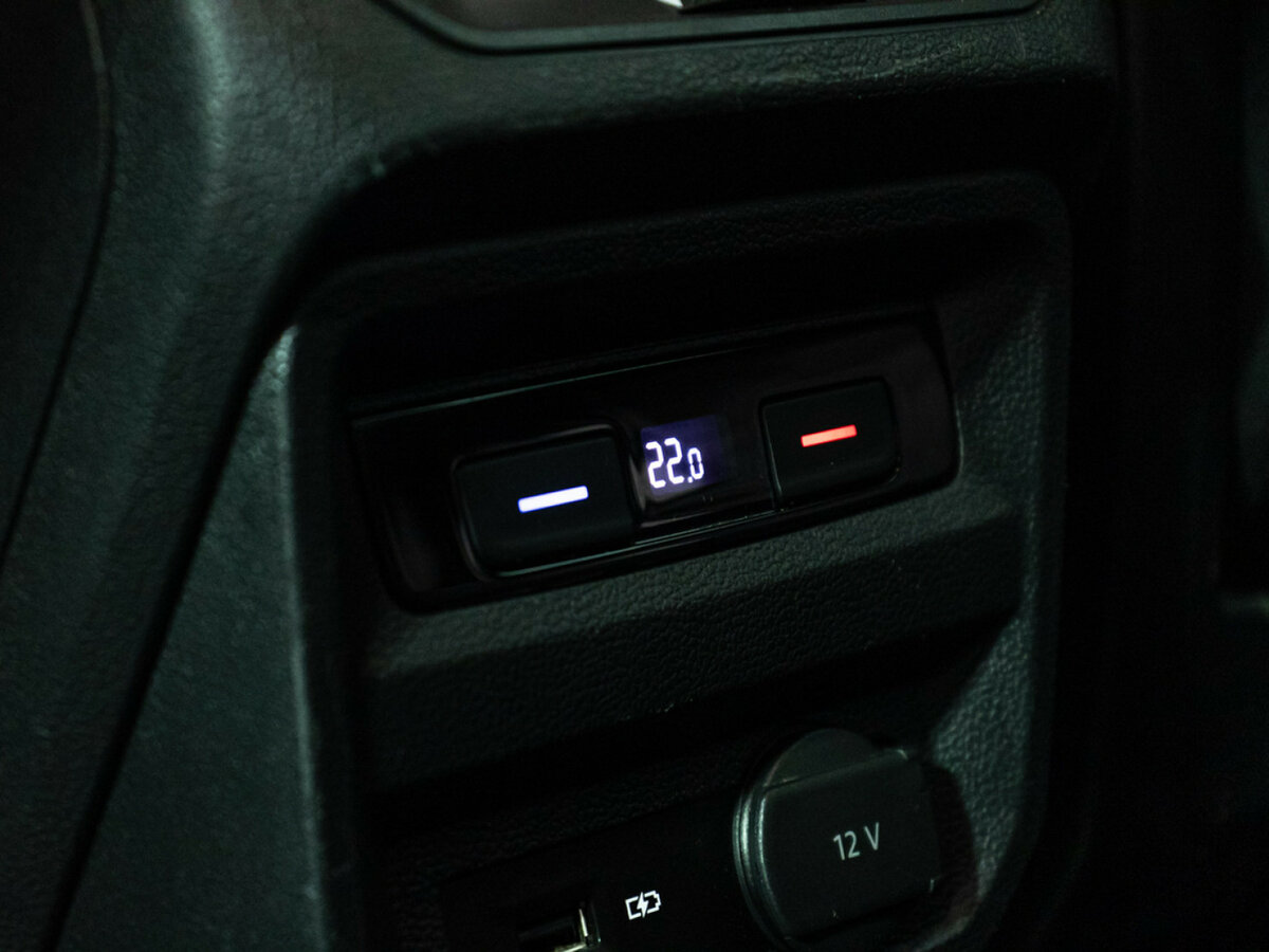 Купить Volkswagen Tiguan с пробегом. Фото: #14